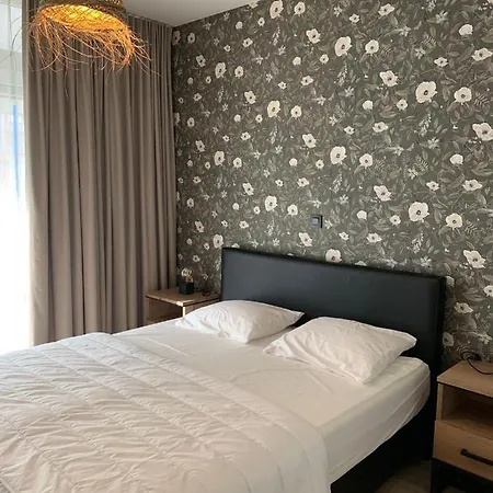 Te Huur In - Zonder Handdoeken En Lakens! Lejlighed *